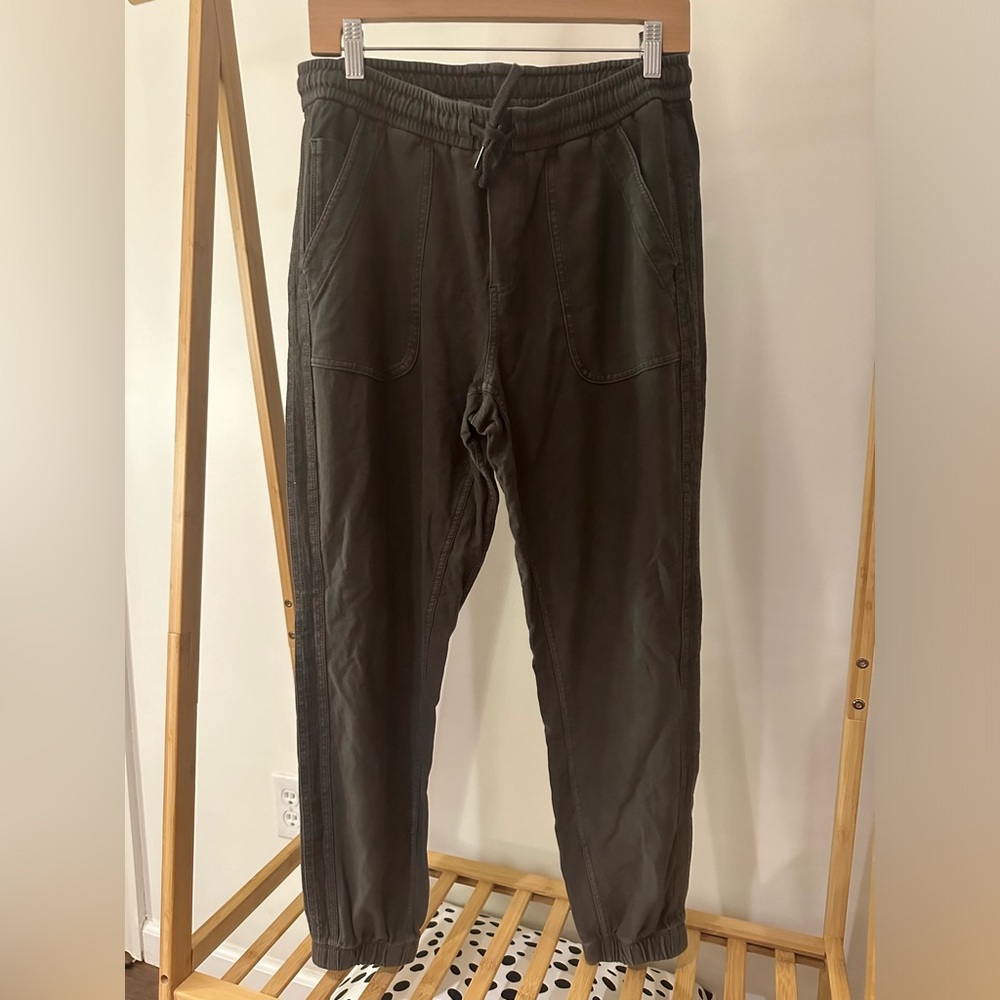 Athleta Farallon Jogger
